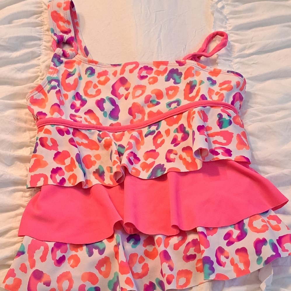 Justice Swimsuit Top Girls Size 8 ❤️😍